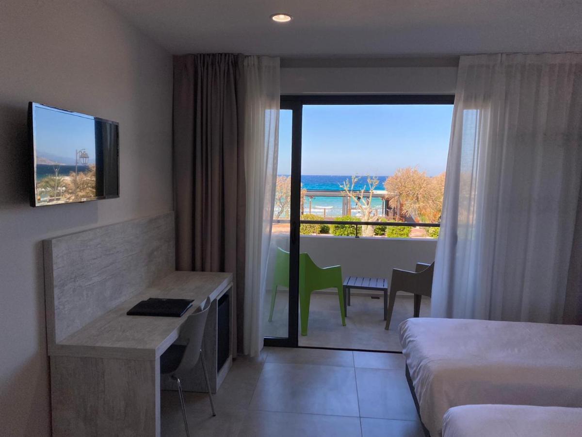 Hotel L'Isula Marina L'Ile-Rousse  Bagian luar foto